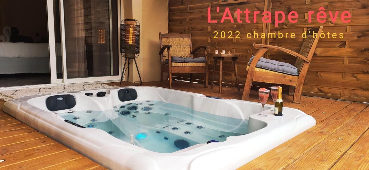 Magnifique petite villa avec jacuzzi l'attrape rêve Les Plantiers Exterior foto